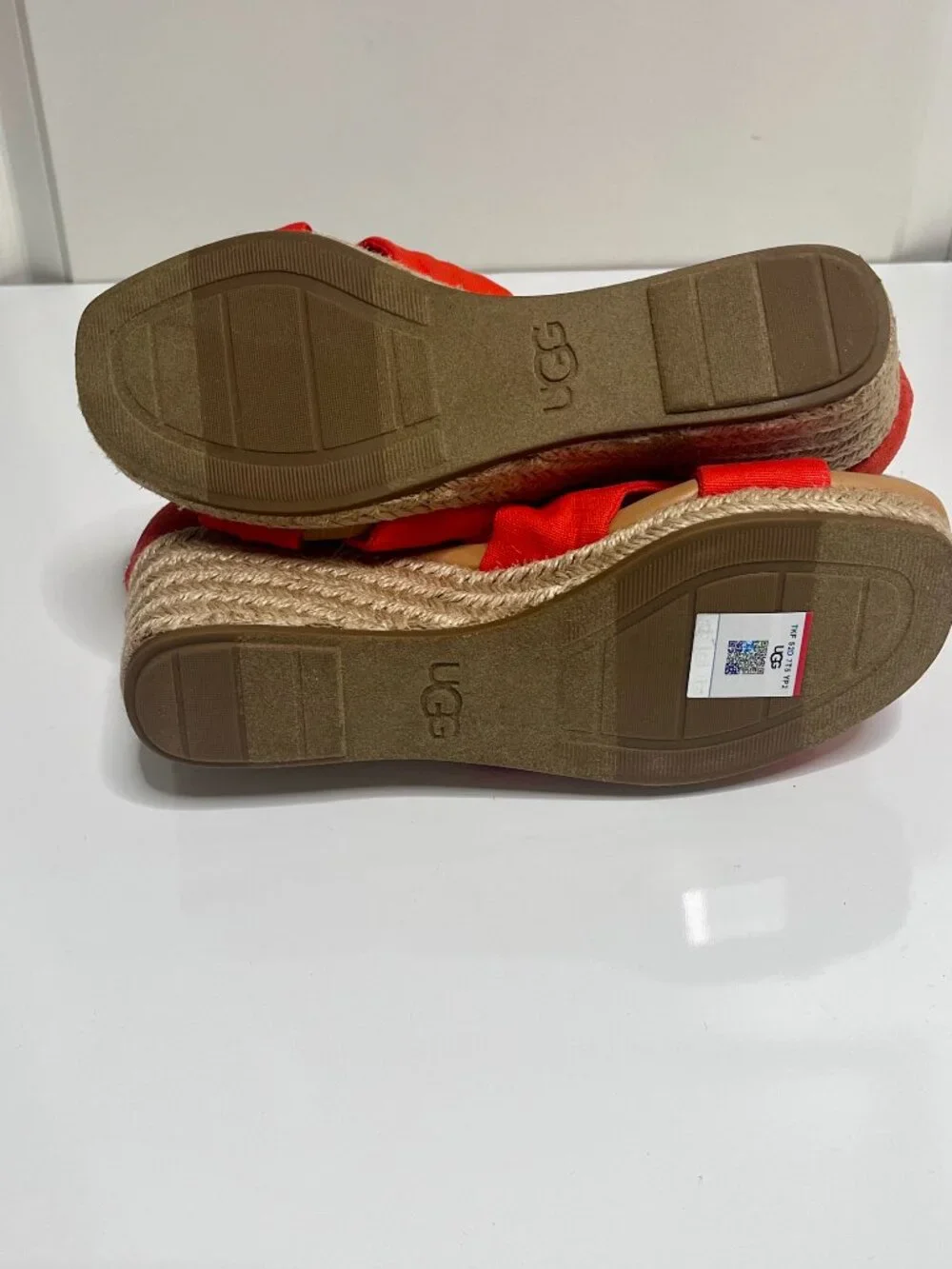 UGG Yarrow Suede Red Spadrille Wedge Sandals Ankle Tie Wrap Shoes Size US 6